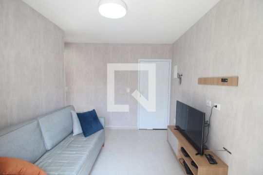 Sala de apartamento à venda com 2 quartos, 49m² em Santa Teresinha, São Paulo