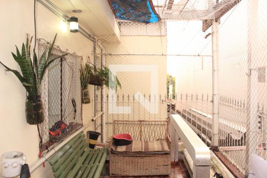 Lavanderia de casa à venda com 2 quartos, 98m² em Parque Peruche, São Paulo