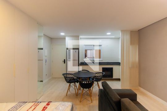 Kitnet/Studio para alugar com 1 quarto, 38m² em Vila Alpina, São Paulo