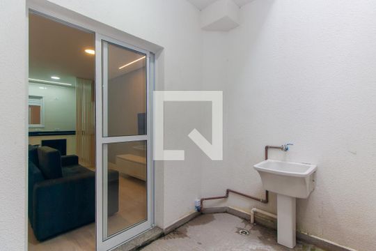 Área de Serviço de kitnet/studio para alugar com 1 quarto, 38m² em Vila Alpina, São Paulo
