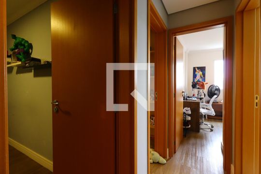 Corredor de apartamento à venda com 3 quartos, 87m² em Campestre, Santo André