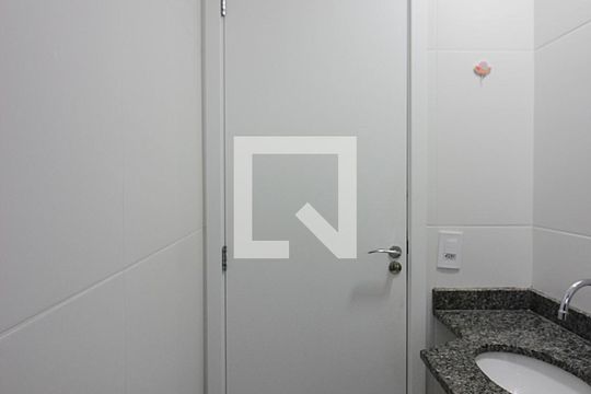 Banheiro Social de apartamento à venda com 2 quartos, 48m² em Vila Joao Basso, São Bernardo do Campo
