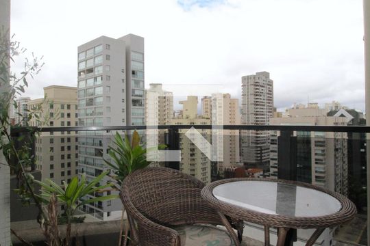 Varanda de apartamento à venda com 1 quarto, 50m² em Moema, São Paulo