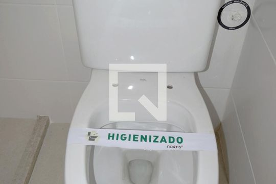 Banheiro de kitnet/studio à venda com 1 quarto, 24m² em Jardim Paulista, São Paulo