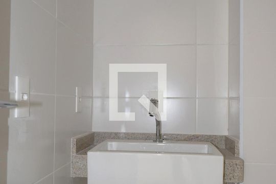 Banheiro de kitnet/studio à venda com 1 quarto, 24m² em Jardim Paulista, São Paulo
