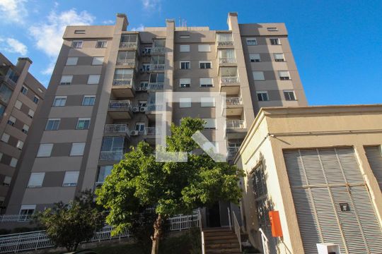 Fachada de apartamento à venda com 3 quartos, 69m² em Teresópolis, Porto Alegre