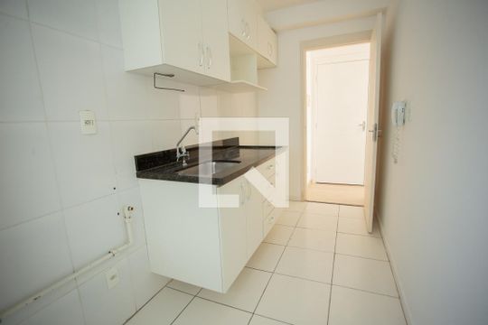 Cozinha de apartamento à venda com 2 quartos, 43m² em Água Branca, São Paulo