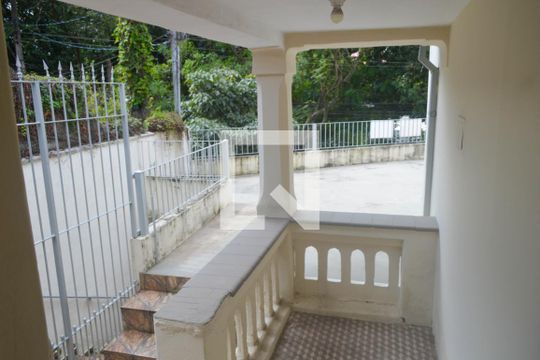 Área externa Frente de casa à venda com 5 quartos, 356m² em Cidade Mãe do Céu, São Paulo