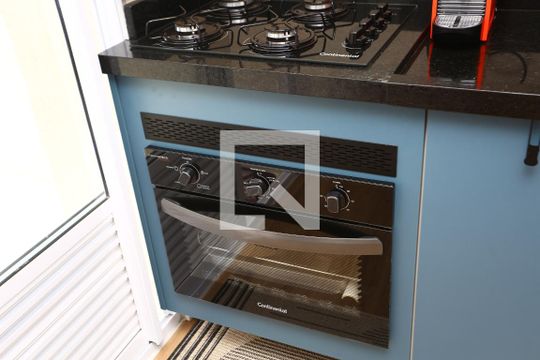 Cozinha de kitnet/studio à venda com 1 quarto, 31m² em Jardim Monte Kemel, São Paulo