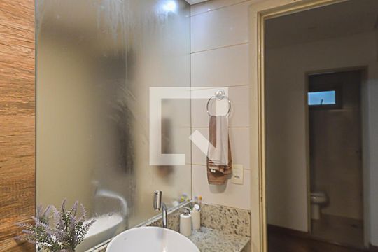 Banheiro de apartamento à venda com 3 quartos, 70m² em Rudge Ramos, São Bernardo do Campo