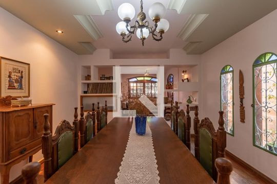 Sala 2 de casa à venda com 4 quartos, 313m² em Alípio de Melo, Belo Horizonte