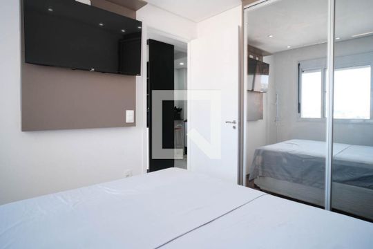 Quarto de apartamento para alugar com 1 quarto, 35m² em Jardim Santa Terezinha (zona Leste), São Paulo