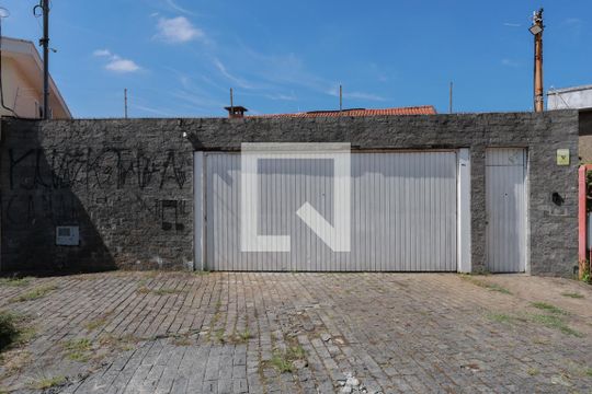 Fachada de casa à venda com 6 quartos, 470m² em Vila Basileia, São Paulo