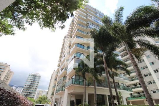 Fachada de apartamento à venda com 2 quartos, 127m² em Jacarepaguá, Rio de Janeiro