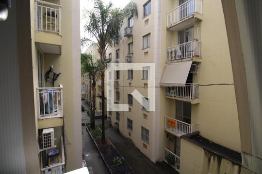Vista Varanda de apartamento para alugar com 2 quartos, 42m² em Taquara, Rio de Janeiro