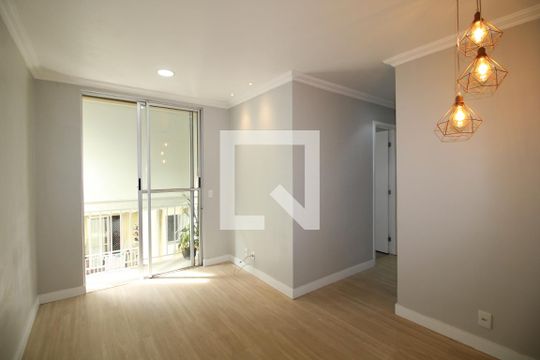 Apartamento para alugar com 2 quartos, 42m² em Taquara, Rio de Janeiro