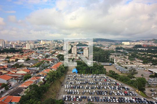 Vista do Quarto 2 de apartamento para alugar com 2 quartos, 42m² em Bairro dos Casa, São Bernardo do Campo