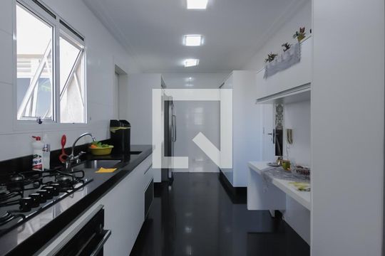 Cozinha - Armários de apartamento para alugar com 3 quartos, 147m² em Baeta Neves, São Bernardo do Campo