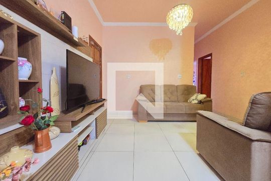 Casa à venda com 4 quartos, 250m² em Fátima, Niterói