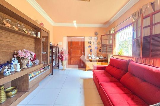 Casa à venda com 4 quartos, 250m² em Fátima, Niterói