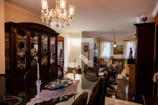 Sala de casa à venda com 4 quartos, 356m² em Vila Guiomar, Santo André