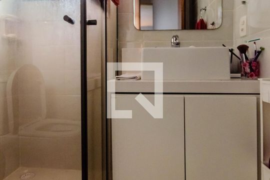 Banheiro Social de apartamento à venda com 3 quartos, 97m² em Vila Mariana, São Paulo