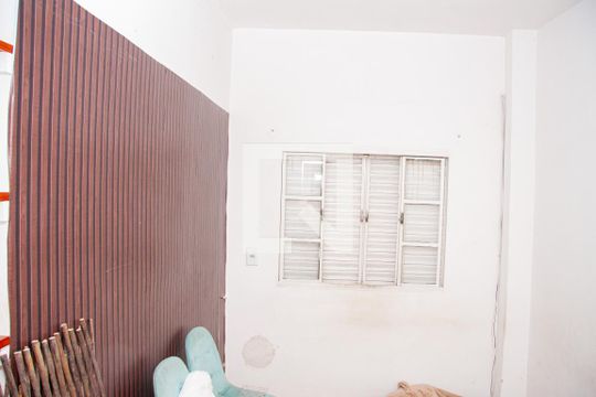 Quarto 2 de casa para alugar com 2 quartos, 200m² em Vila Anglo Brasileira, São Paulo