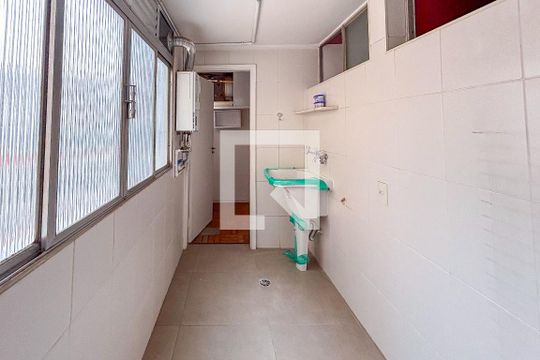 Área de Serviço de apartamento para alugar com 3 quartos, 117m² em Pinheiros, São Paulo