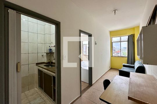 Sala de apartamento à venda com 1 quarto, 42m² em Saúde, Rio de Janeiro