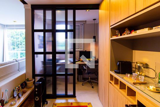 Escritório de apartamento à venda com 2 quartos, 62m² em Vila Romana, São Paulo