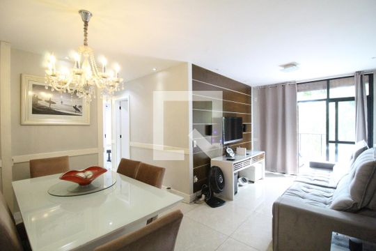 Apartamento para alugar com 3 quartos, 88m² em Pechincha, Rio de Janeiro