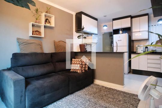 Sala/Cozinha de casa de condomínio para alugar com 2 quartos, 57m² em Vila Buenos Aires, São Paulo