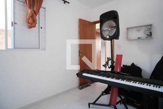Quarto 1 de casa de condomínio para alugar com 2 quartos, 57m² em Vila Buenos Aires, São Paulo