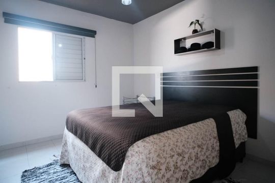 Quarto 2 de casa de condomínio para alugar com 2 quartos, 57m² em Vila Buenos Aires, São Paulo