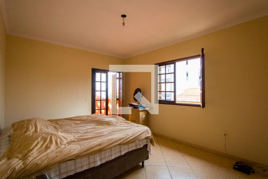 Quarto 1 de casa à venda com 3 quartos, 251m² em Vila Tibiriçá, Santo André
