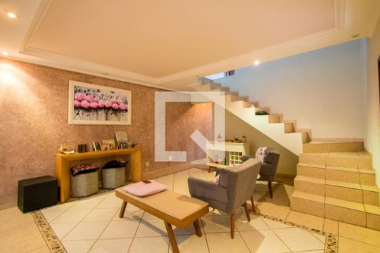 Sala de casa à venda com 3 quartos, 251m² em Vila Tibiriçá, Santo André