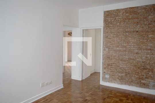 Apartamento para alugar com 2 quartos, 72m² em Pinheiros, São Paulo