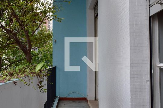Varanda dos quartos de apartamento para alugar com 2 quartos, 72m² em Pinheiros, São Paulo