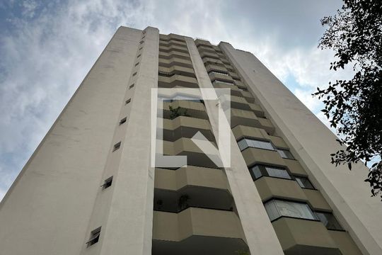 Fachada do Prédio de apartamento para alugar com 4 quartos, 127m² em Perdizes, São Paulo