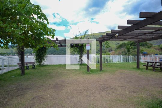 Área comum de apartamento para alugar com 2 quartos, 55m² em Jardim Jasmim, Nova Iguaçu