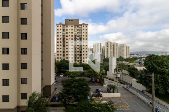 Vista da Sacada de apartamento à venda com 2 quartos, 50m² em Portal dos Gramados, Guarulhos