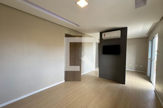 Suíte 1 de casa à venda com 3 quartos, 230m² em Campina, São Leopoldo