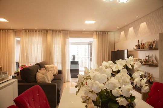 Sala de apartamento à venda com 2 quartos, 115m² em Chácara Inglesa, São Paulo
