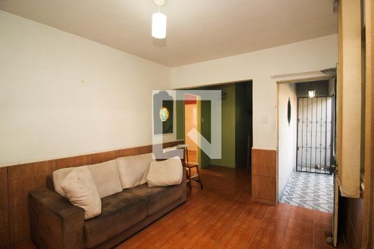 Casa à venda com 3 quartos, 83m² em Coronel Aparicio Borges, Porto Alegre