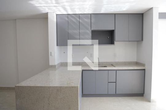 Cozinha de apartamento à venda com 3 quartos, 88m² em Coimbra, Goiânia
