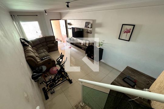 Sala de casa à venda com 3 quartos, 160m² em Cidade Patriarca, São Paulo