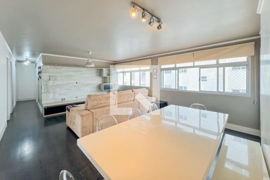 Sala de apartamento à venda com 3 quartos, 105m² em Vila Mariana, São Paulo