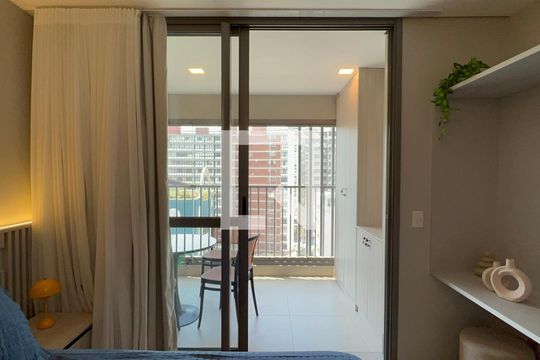 Varanda de kitnet/studio à venda com 1 quarto, 28m² em Paraíso, São Paulo