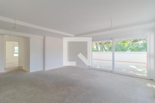 Apartamento à venda com 3 quartos, 237m² em Santa Tereza, Porto Alegre