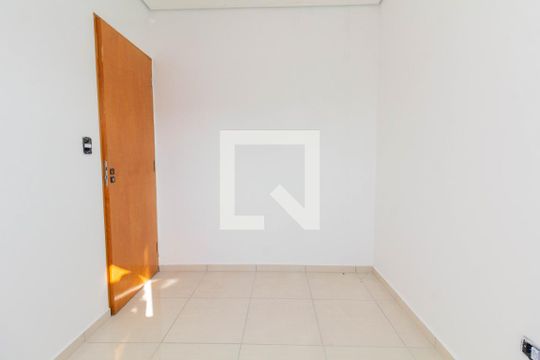 Quarto 1 de casa para alugar com 2 quartos, 45m² em Penha de França, São Paulo